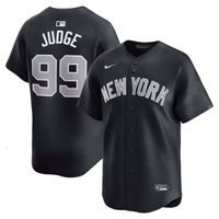 MLB005