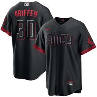 MLB005