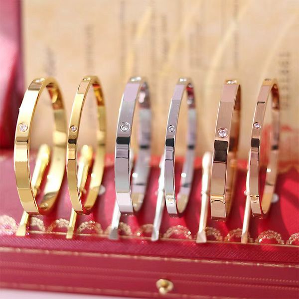 Luxury Bracelet 5th and 6th generation diamond studded brand box packaging 18K gold stainless steel Designer bracelet for women
